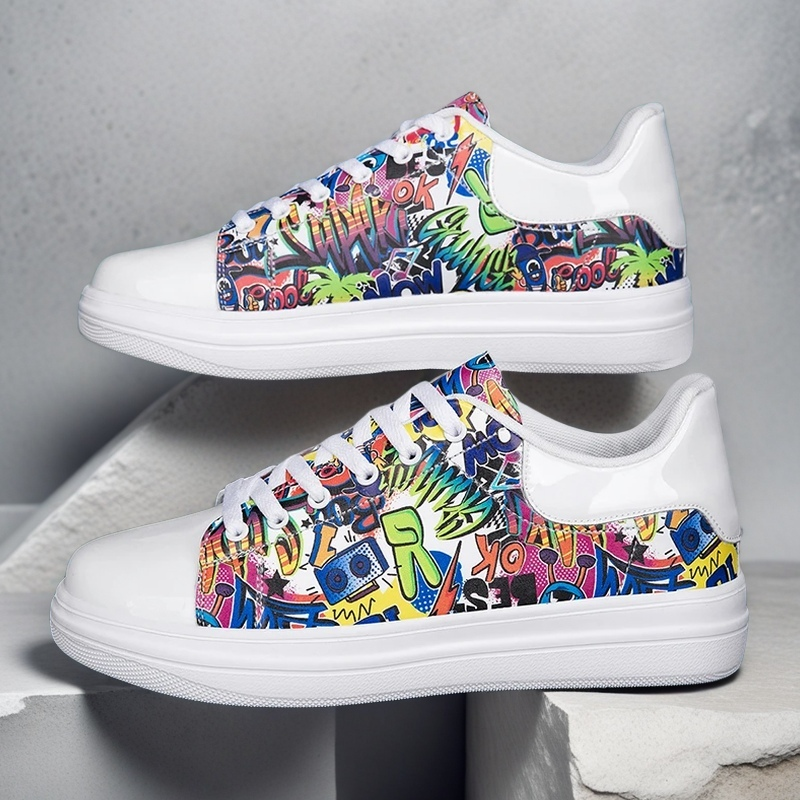 Nova Clash Iconic Sneakers